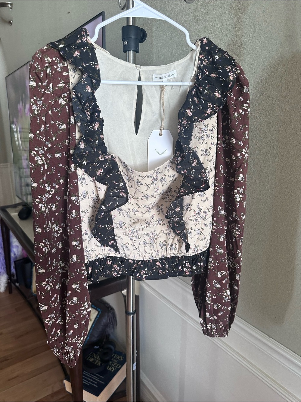 Free the Roses Brown & Cream Floral Ruffle Peasant Blouse